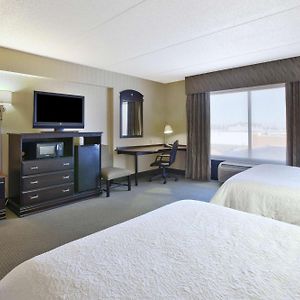 Queen Room Two Queen Beds Hearing Access or Non-Smoking